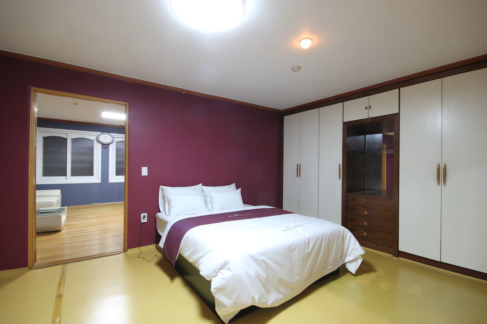 Business Hotel Busan Station Kültér fotó