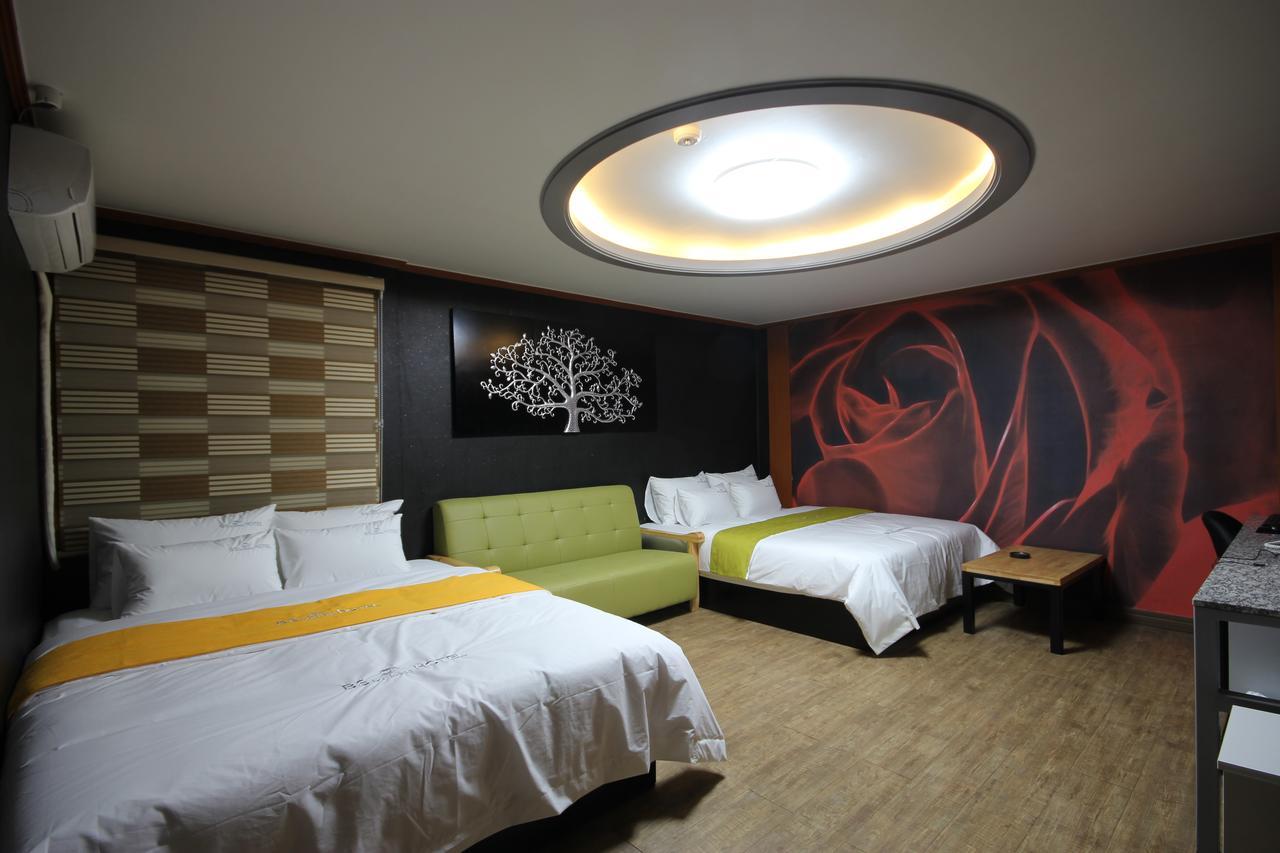 Business Hotel Busan Station Szoba fotó